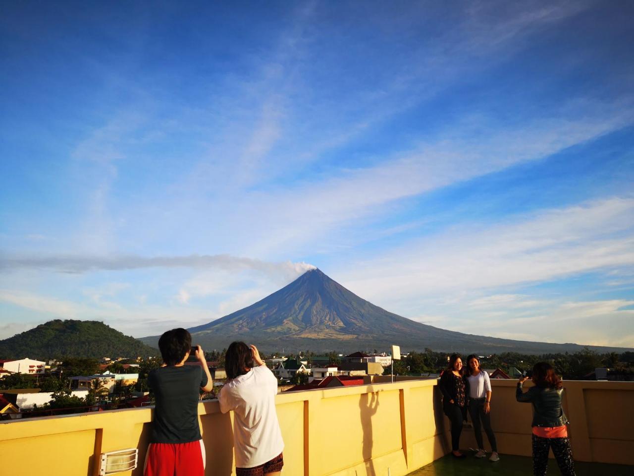 JDL Residences Legazpi Exterior foto