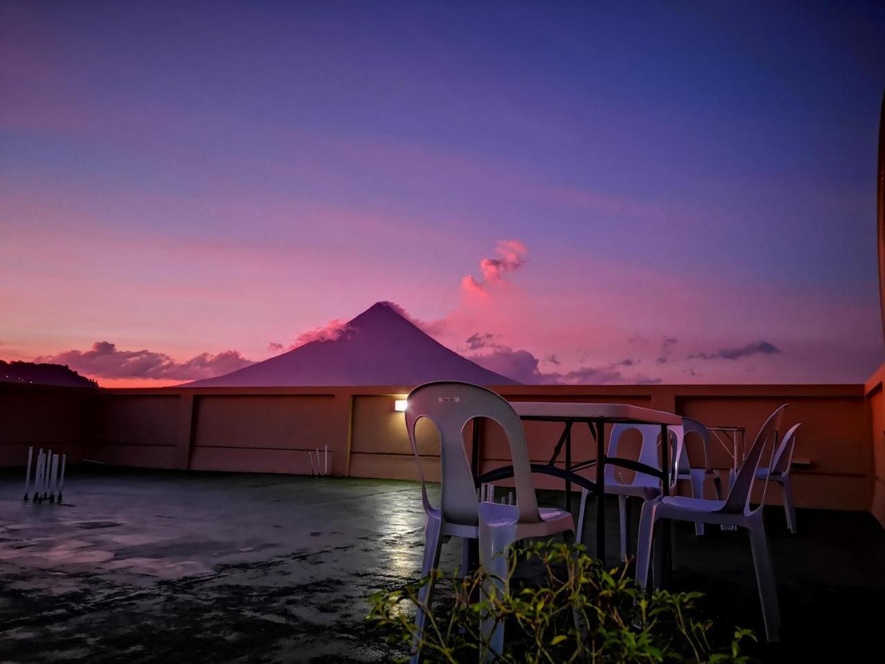 JDL Residences Legazpi Exterior foto