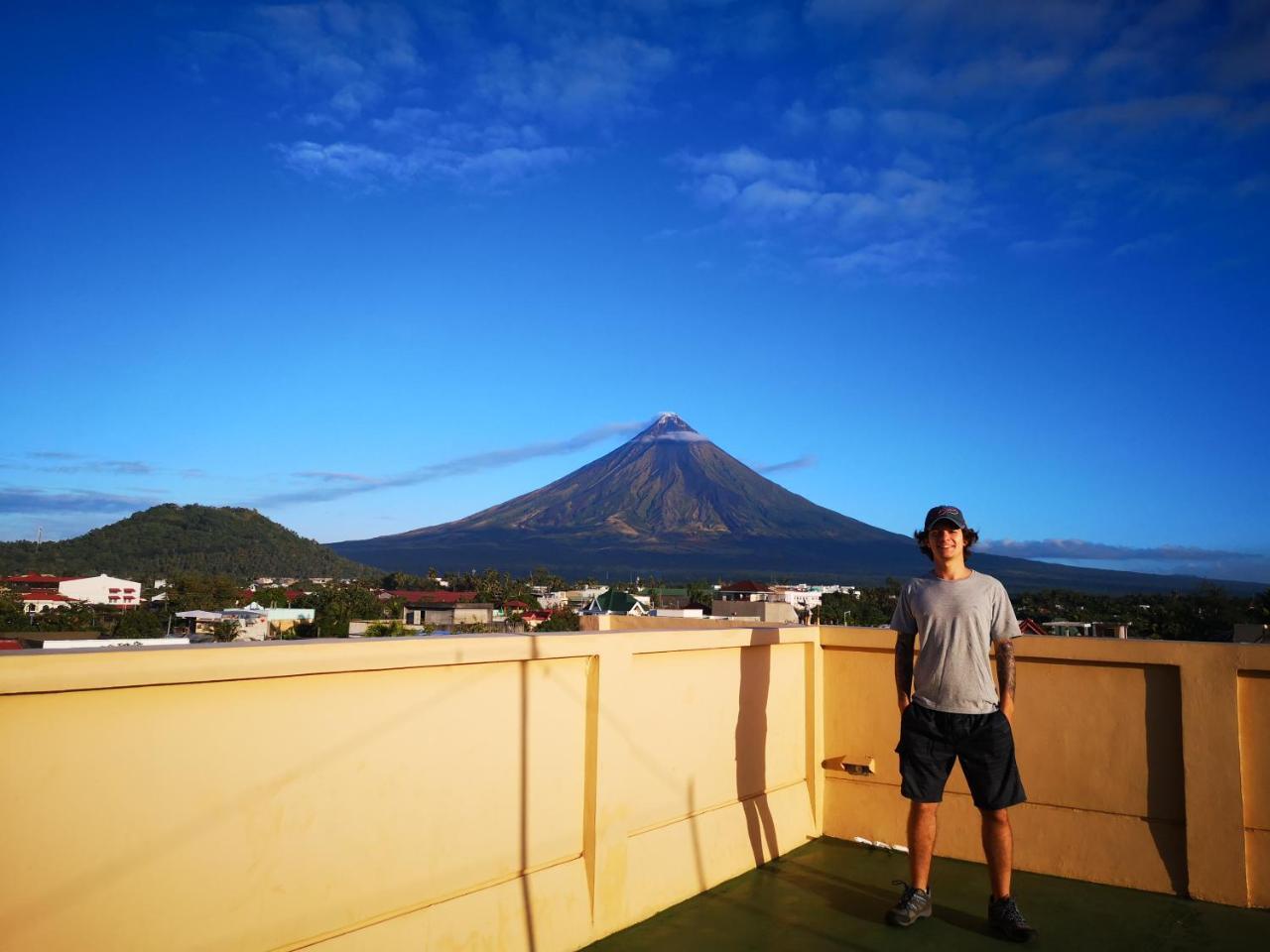 JDL Residences Legazpi Exterior foto