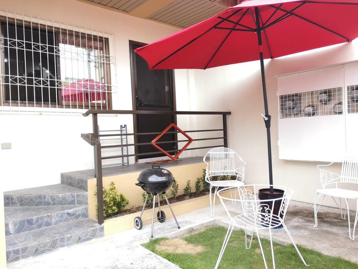 JDL Residences Legazpi Exterior foto